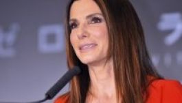Az amerikai közönség szavazott: Sandra Bullock volt a legjobb