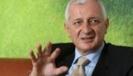 Nekiment Frunda Györgynek a kormányfő egyik bizalmasa