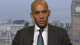 A brit pártok közös frontot nyitnak a bevándorlók ellen