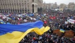 Összecsaptak Kijevben a tüntetők a rohamrendőrökkel