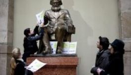 A kereszténydemokrata diákok a Marx szobor eltávolítását kérik