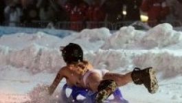 Idén is megtartják a meztelen szánkózók világbajnokságát