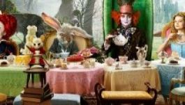 Sacha Baron Cohen is játszik az Alice Csodaországban folytatásában