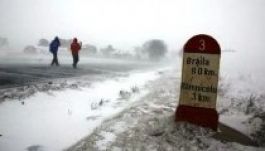 A fél ország megbénult a tomboló hóvihar miatt