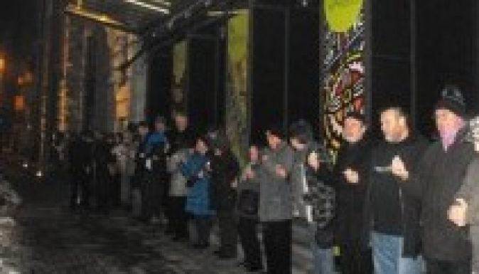 Lehurrogós közvitát tartottak a Kultúrpalota mögötti parkolóházról