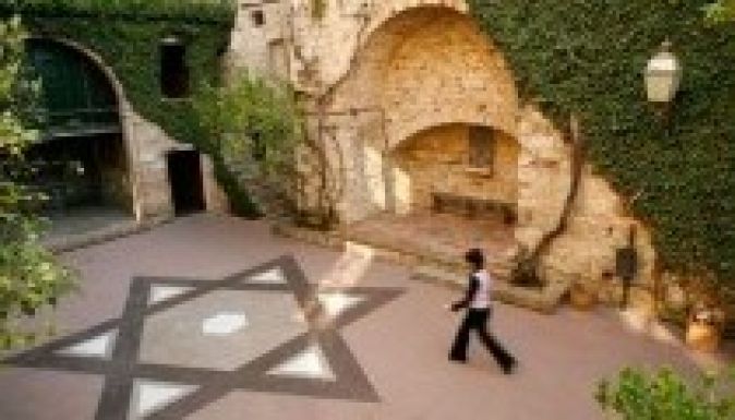 Madrid ötszáz év után vezekel az elűzött szefárd zsidók előtt