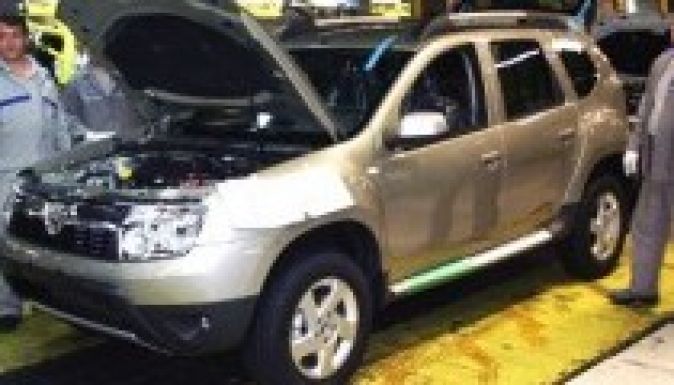 A Renault nem viszi el a Dacia-gyárat Romániából