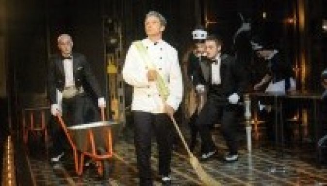 Színházi előadás Bálint-napra Kolozsváron