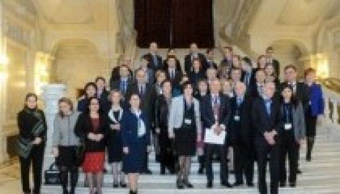 Borbély: a társadalomfejlődés alapja az emberi jogok tiszteletben tartása