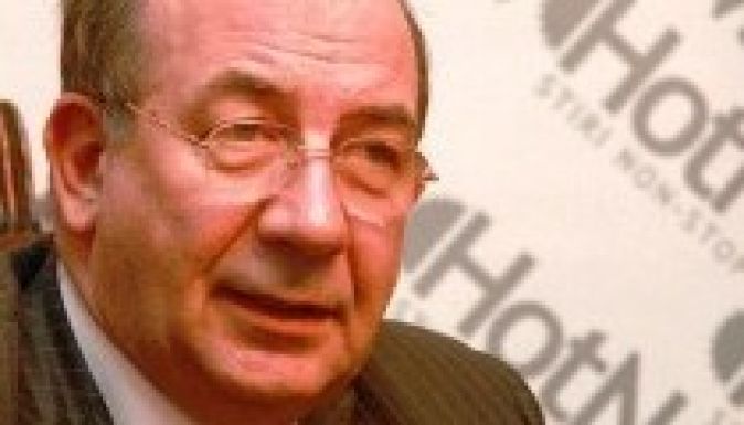 Leváltja a kormányfő a CEC Bank vezetőjét