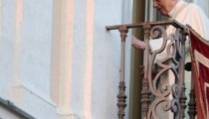 Ezért mondott le XVI. Benedek pápa