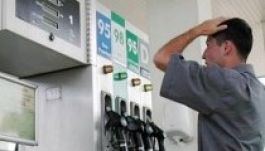 Marad az üzemanyagok jövedéki adójának megemelése