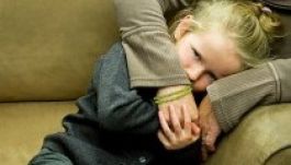 A félénkség nem csökkenti a gyerek nyelvi kompetenciáit