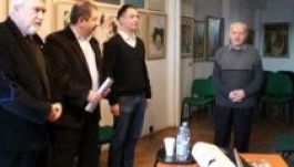 Akinek sikerült kimozdítana helyéből Szász Jenőt