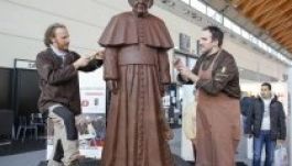 Nagyon cuki ezen a képen Ferenc pápa