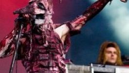 Zenével kínozhatták a guantanamói foglyokat