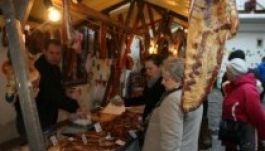 Ez már tényleg disznóság: szalonnafesztivál Kolozsváron