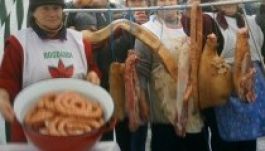 A IV. Böllérversenyen 31 sertés kerül kés alá Szatmáron