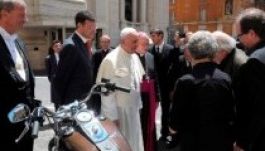 Óriási összegért kelt el a pápa Harley-Davidsonja