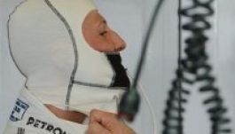 Schumachert még mindig ébresztik, de nem reagál a külvilágra