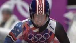 „Gondoskodó” apa „kínálgatta” olimpikon fiát a szingli lányoknak