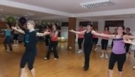 Székelyföldi nők is csatlakoznak a Bálint-napi milliárdos tánchoz