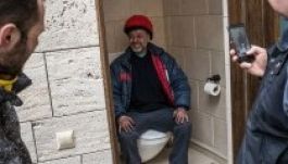 Megmutatjuk Viktor Janukovics grandomán elnöki rezidenciáját