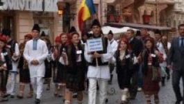 Bukarest aggódik a bukovinai románok anyanyelvhasználatáért