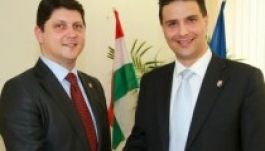 Mesterházy a választások előkészületeiről egyeztetett Titus Corlățeannal