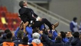 Nem Santos vezeti a görögöket a románok és a magyarok ellen