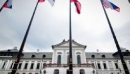 Új Szó: a magyar választók bizonytalanabbak az átlagnál