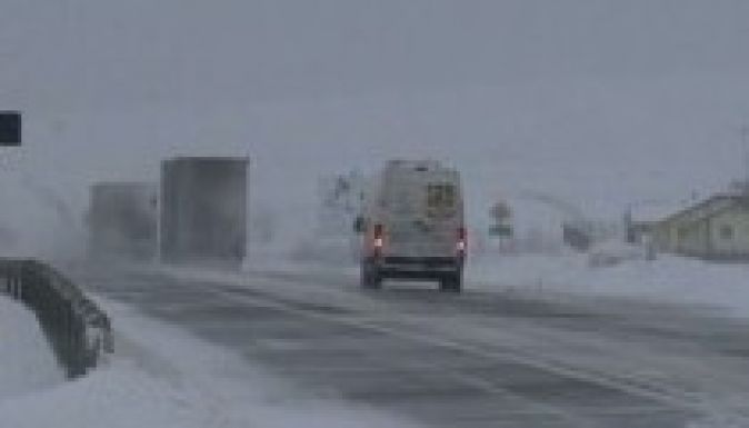 Visszatért a tél Székelyföldre, havasak az utak