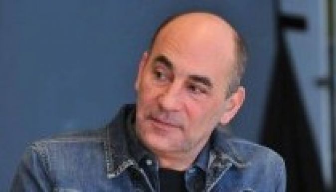 Nyíltan vallott homoszexualitásáról Kulka János