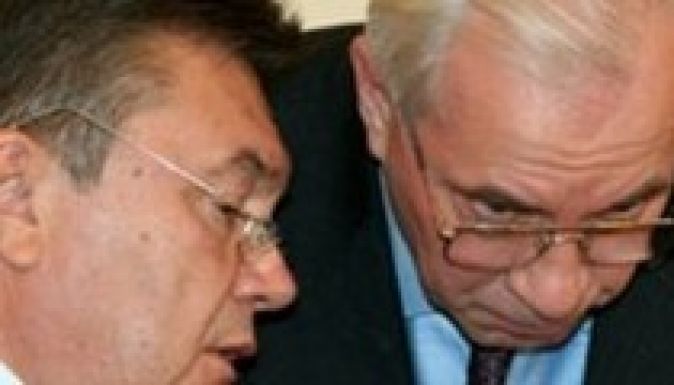 Viktor Janukovics számláit is befagyasztotta az EU