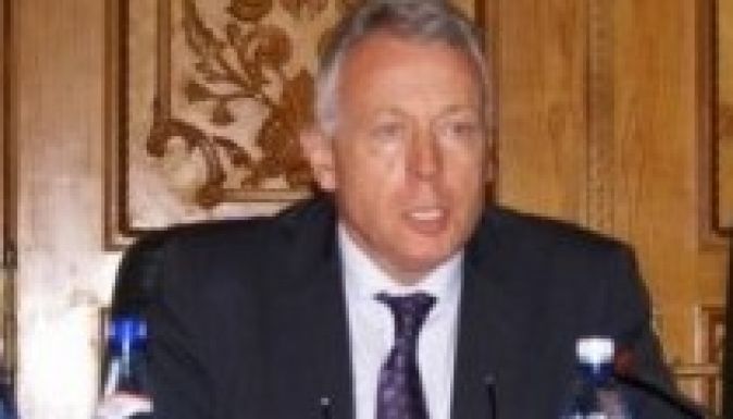 Borbély: Románia ne alkalmazzon kettős mércét a nyelvi jogok terén