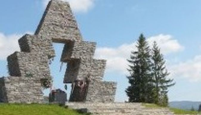 A kárpátaljai népek békés egymás mellett éléséért aggódik a magyar külügy