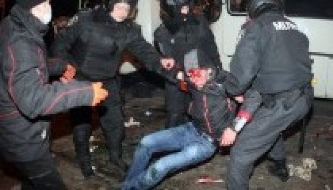 Összecsapás tört ki Donyeckben, egy ember meghalt (VIDEÓ)