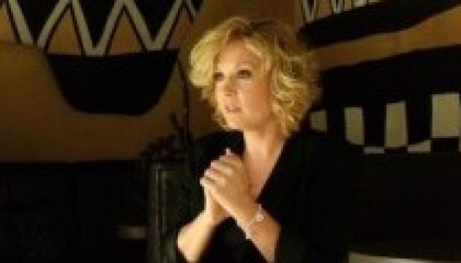 Fiatalabb modellre cseréli Liptai Claudiát a TV2