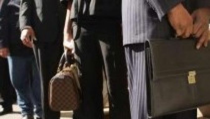 Bővült az EU feketelistája 12 névvel