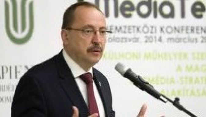 A magyar média szerepéről és „kutyakötelességéről”