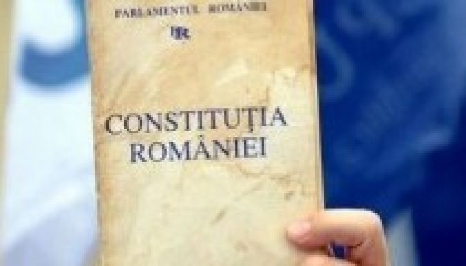 Idén már nem módosul Románia alkotmánya