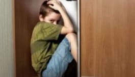 Hogyan éli meg a gyerek, ha az anyját bántják?