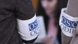 Lövésekkel tartóztatták fel az EBESZ megfigyelőit a Krím félszigetnél