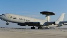 Légi felderítő gépeket küld a NATO Románia és Lengyelország fölé