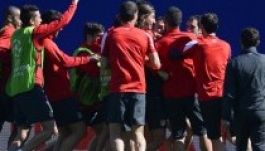 Idegenben kell győznie az Arsenalnak és a Milannak a továbbjutásért