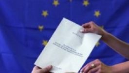 Felmérés: az USD nyeri az EP-választásokat