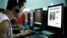 Kiképezik a kínai politikusokat a webes tartalmak befolyásolására