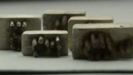 A rabok tetoválására szolgáló bélyegzőket találtak Auschwitzban