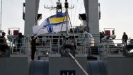 Orosz katonák elfoglaltak két ukrán korvettet Szevasztopolnál