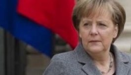 Merkel is gazdasági szankciókkal fenyegeti Oroszországot